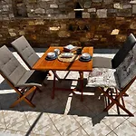 Apartamento Mare Monte 2 *