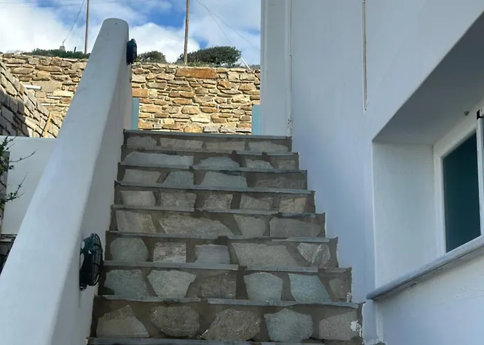 Mare Monte 2 Apartamento Parasporos